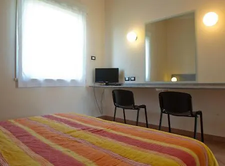 호텔 Autohotel 3*