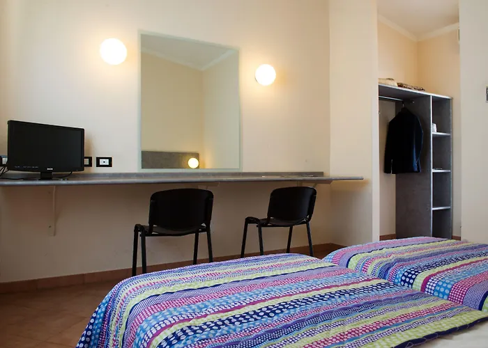 Autohotel מלון 3*