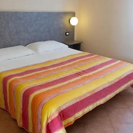 Autohotel Hotel 3*