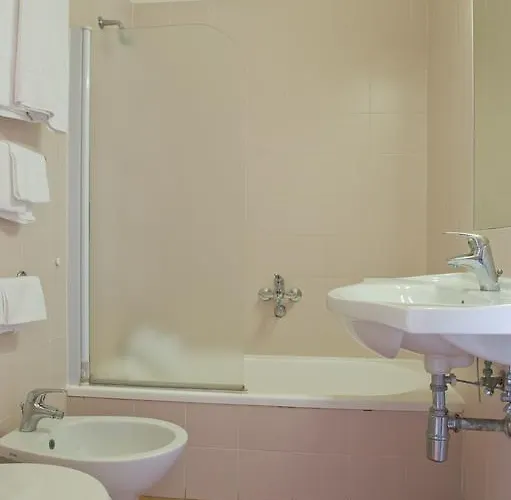 Autohotel Готель