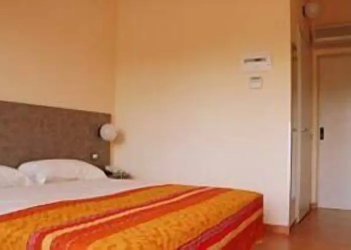 Autohotel Готель 3*